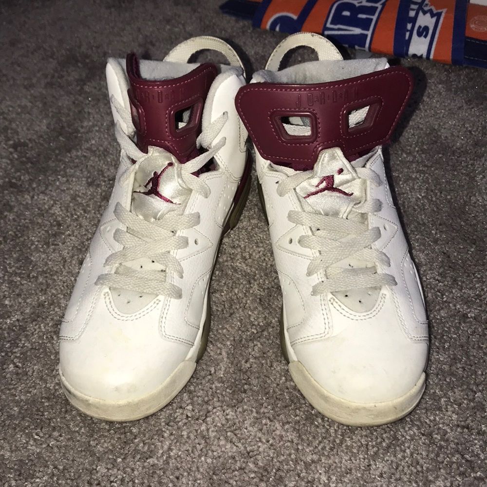 Nike Jordan Marroon 6s